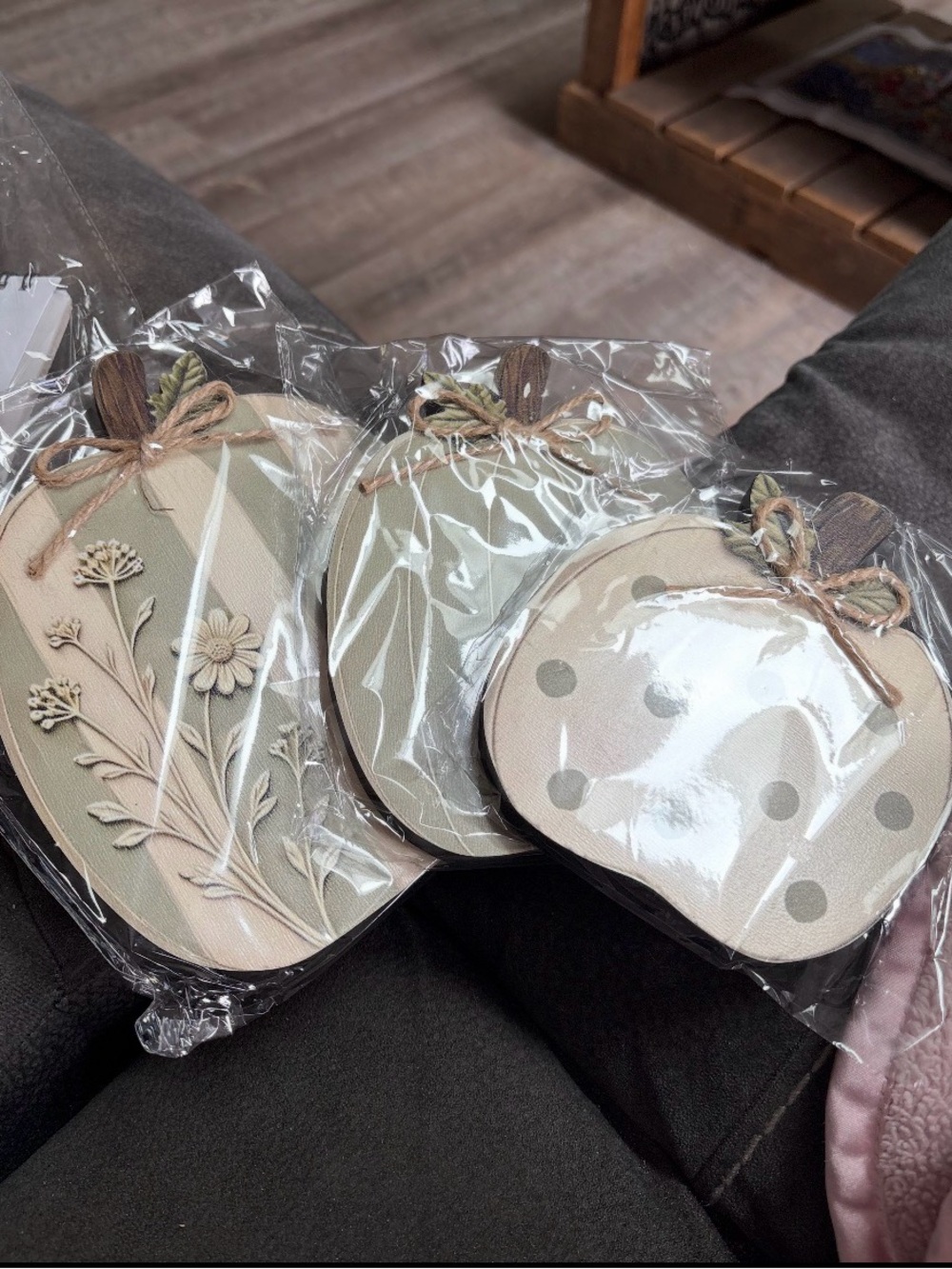 Neutral Floral & Polka Dot Pumpkin Wall Decor Set - Rustic Home Accent